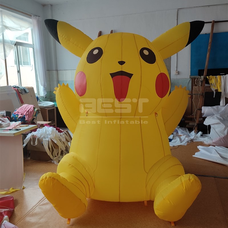 Hot Sale Lovely Inflatable Pikachu Inflatable Cartoon Model for Kids Party Decoration