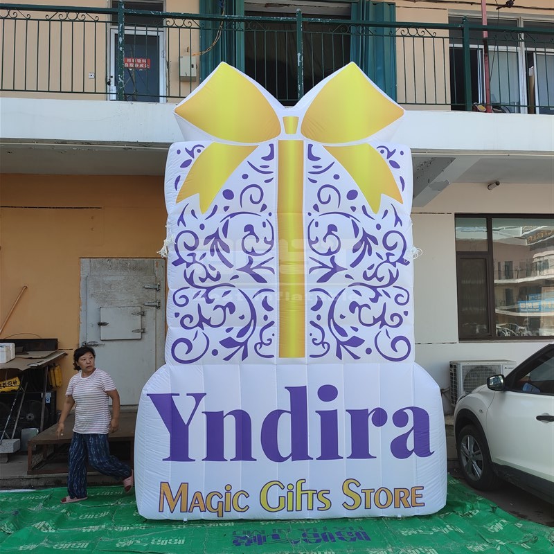 Custom inflatable advertising magic gifts store for event decoration