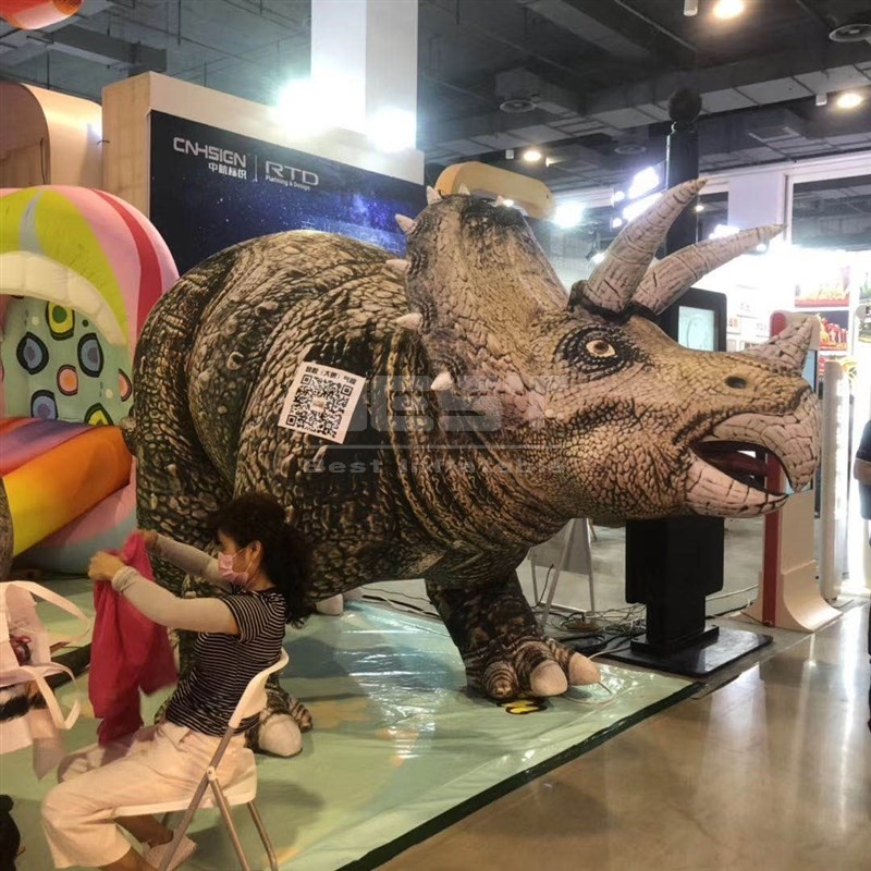 Event Decoration Triceratops Inflatable Customized Giant Inflatable Triceratops For Stage