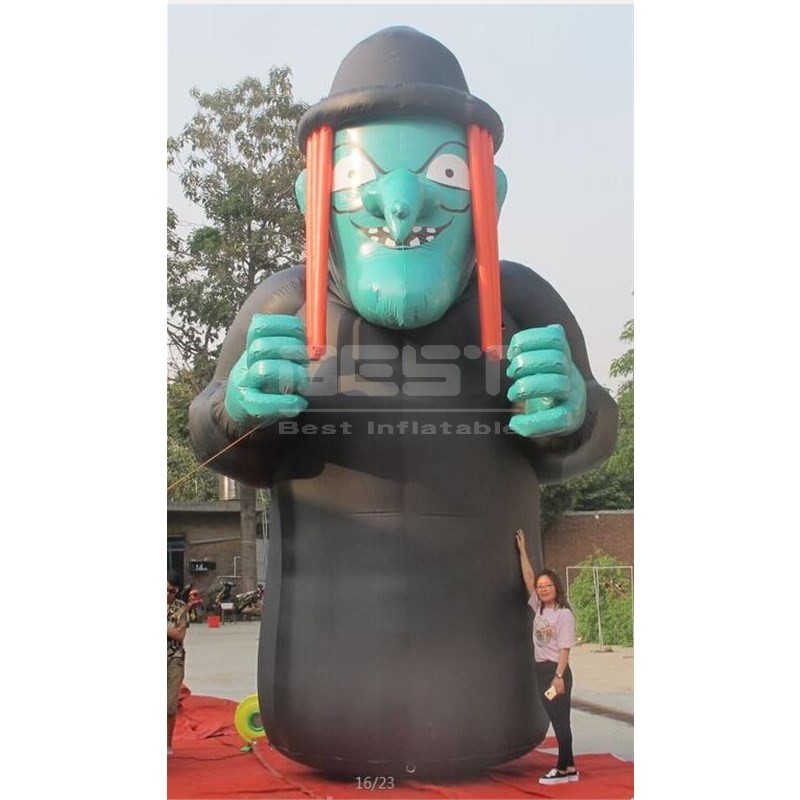 New design giant scared black old Inflatable witch model for Halloween decoration