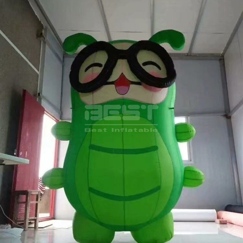 Custom Design Giant Inflatable Caterpillar Model for Store Decoration