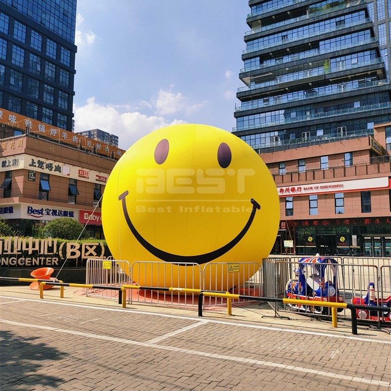 Outdoor advertising design inflatable led light for sale Custom giant inflatable smile face balloon for shopping mall decoration